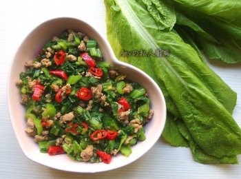 step9: 香辣夠味的雪裡紅超級下飯的,還可以夾饅頭吃喔!