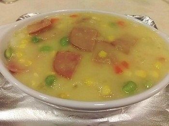 step6: 白飯鋪於烤皿底部淋上醬汁