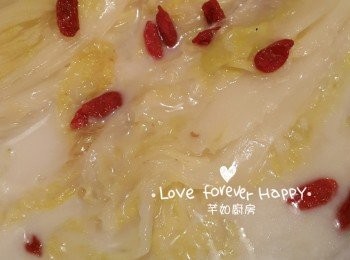 step6: 放入杞子, 即成香滑奶油津白