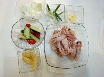 step1: <span class="group_1">食材</span>