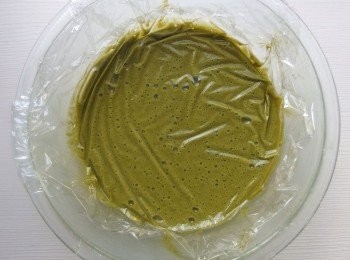 step6: 最後加入澄清奶油混合均勻,麵糊蓋上保鮮膜,放冰箱冷藏一晚讓麵糊熟成(最佳)。亦可靜置一個小時後再烤。