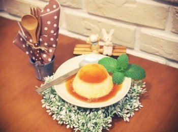 step8: 討人喜愛的焦糖鮮奶油布丁^^ 可愛的模樣ㄉㄨㄞ ㄉㄨㄞ的呢~~