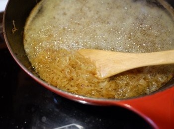 step8: 直至瑤柱表面轉淺啡色。