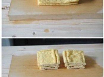 step1: 將豆皮疊好，沿中間線切成兩半