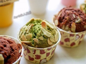 step8: 使用杯子烤模也很可愛喔!