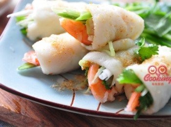 step6: 這樣就完成囉!有時候拜拜，家裡都會準備麻糬，不再只是沾沾花生粉或黑糖水食用，試看看這個分享的做法，一口接著一口真的非常好吃!