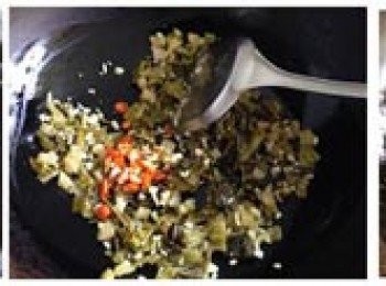 step5: 起油鍋，小火炒香薑蒜末，加入酸菜和泡椒炒出香味，加入青椒和芹菜，加少許鹽炒至青椒稍變軟。