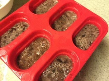 step3: 加入朱古力奶至9成滿