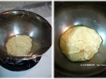 step5: 3 接著用手揉捏5分鐘至揉軟即可
4 蓋上保鮮膜30-40分鐘讓它鬆弛