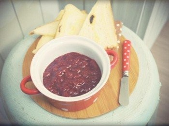 step3: 不用站在瓦斯爐旁站著顧就有甜蜜的草莓果醬啦^^" 省時又省事耶~~~而且味道跟煮的一樣呀!!!