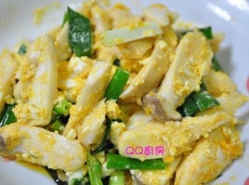 step5: 因為金黃的鹹蛋口感又帶沙沙感，故稱之【金沙】~