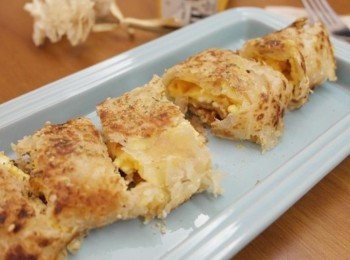 step9: 外皮酥脆!!!! 裏頭融化的起士好迷人好邪惡^^"