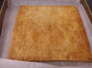 step3: 如打開牛油紙顏色未均勻,可以打開淺色部份再焗兩分鐘。