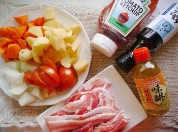 step1: *備料，<span class="group_1">食材</span>切塊狀~