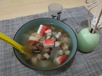 step11: 把湯和材料一併倒進白飯內，成為泡飯。