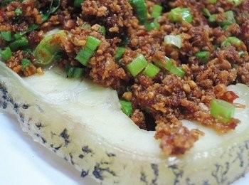 step9: 香酥帶點辣味的<span class="group_2">豆酥</span>龍膽石斑，可以讓你多吃好幾碗飯喔!!