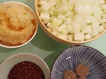 step1: 冬瓜去籽去皮，切粒備用