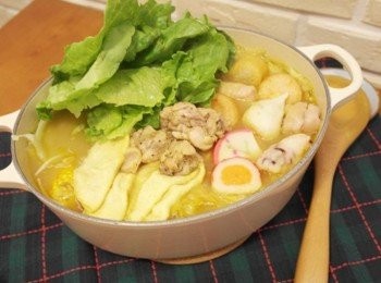 step6: 香噴噴的雞肉咖哩鍋溫暖上桌:) 滿滿的料看了好滿足~~