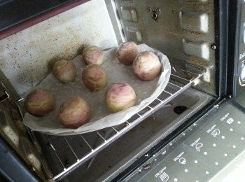 step9: 如用焗爐用180c預熱5分鍾,焗25-30分鐘即可(因每個爐溫不同,需目測)