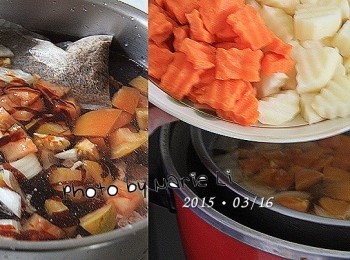 step2: 取一只深鍋，將牛肉、洋蔥、牛番茄放進鍋中
加入足以淹過<span class="group_1">食材</span>再多一些的水份，還有牛肉滷包一起下鍋
米酒、素蠔油一起加入鍋中讓味道燉入肉裡
以外鍋一杯量米杯的水量放進電鍋中蒸煮

水份可視自己喜愛的湯汁濃度做調整

起鍋後再將馬鈴薯與紅蘿蔔加進去
以外鍋半杯多一點量米杯的水量再蒸煮一次即可

※第一次蒸煮是讓肉熟，洋蔥、番茄這類壓底的<span class="group_1">食材</span>出味
※第二次蒸煮是為了煮熟配料，還有讓牛腱肉可以達到軟Q彈牙的程度