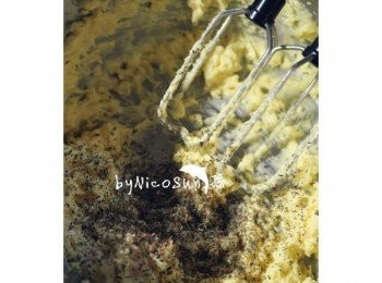 step3: 加入香料和鹽巴.可以試試味道增減鹹味