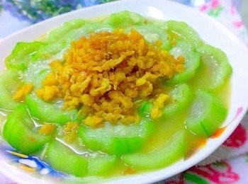 step4: 裝盤~剩餘的蛋酥放上面~醬比較漂釀~^^