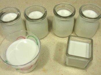 step3: 裝入喜歡的容器內，稍涼後放入冰箱冷藏至少四小時。