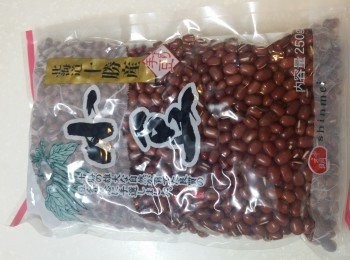step1: 紅豆洗乾淨放進冰櫃