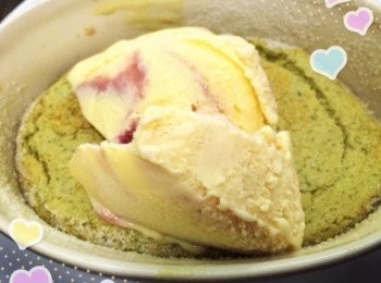 step1: 1)預熱焗爐200度, 先將焗杯掃牛油再加入糖令到整個杯都沾上糖