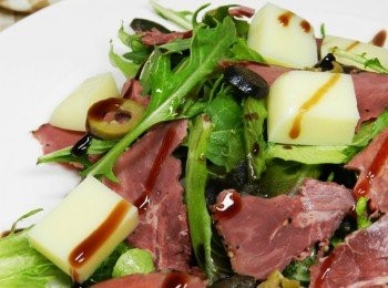 step13: 淋上葡萄醋後就可以享受到地中海的美味囉