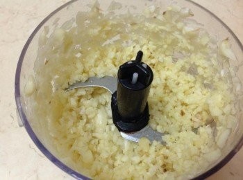 step1: 食物料理機切碎蒜頭