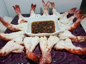 step5: 配上蘸汁進食即可