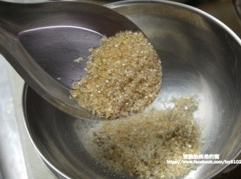 step9: 添加適量砂糖。