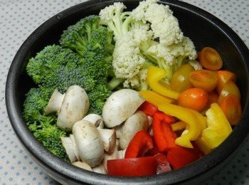 step1: 將所有的青菜處理好並洗淨