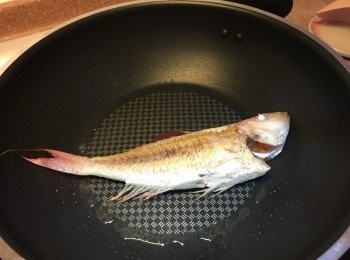 step4: 再反轉另一邊煎至金黃色約2分鐘