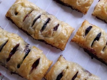 step9: 烤箱用200度預熱 , 再烤30分鐘