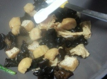 step7: 加1/4茶匙鹽吊味