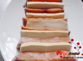 step3: 與切片豆腐擺在盤中