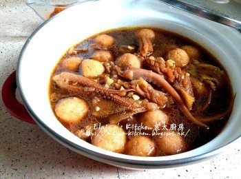 step15: 煮5分鐘後熄火將材料轉放入細煲內 , 蓋上蓋焗至食前再番熱即可