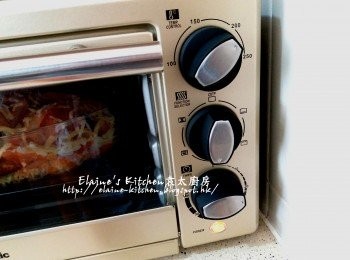 step10: 放入焗爐先用上下火220C焗15分鐘