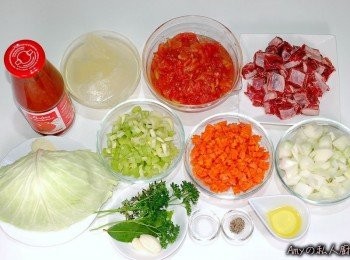 step1: 準備所有材料,新鮮番茄去皮去籽切丁,所有蔬菜皆切丁