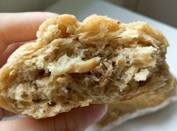 step3: 放入已預熱焗爐，用180度焗20分鐘即成。