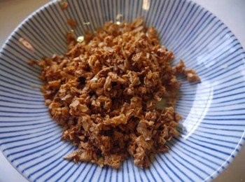 step6: *炸好的蒜末變蒜酥~