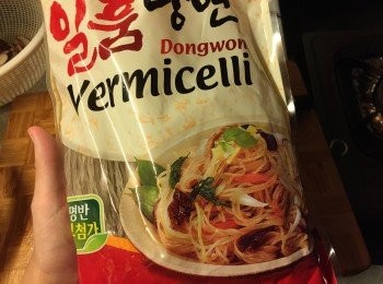 step8: 韓國粉絲可於大型超市可以找到