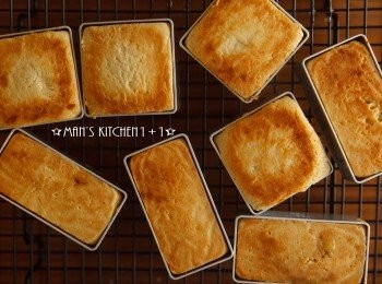 step11: 最後將鳳梨酥取出放涼就完成了喔。