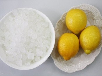 step1: 準備好<span class="group_1">食材</span>。