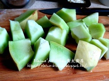 step4: 蜜瓜去籽連皮切大件