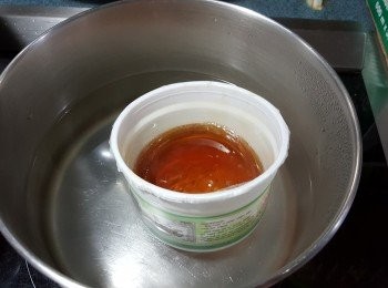 step6: 麥芽糖先用熱水座溶