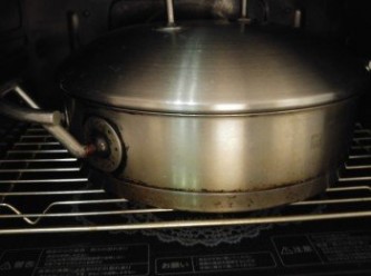 step8: 預熱水波爐過熱水蒸氣功能爐温150度, 時間先預設60分鐘。(請確保個煲和煲蓋可否高温受熱。)