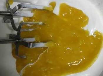 step6: 加入芒果蓉打勻